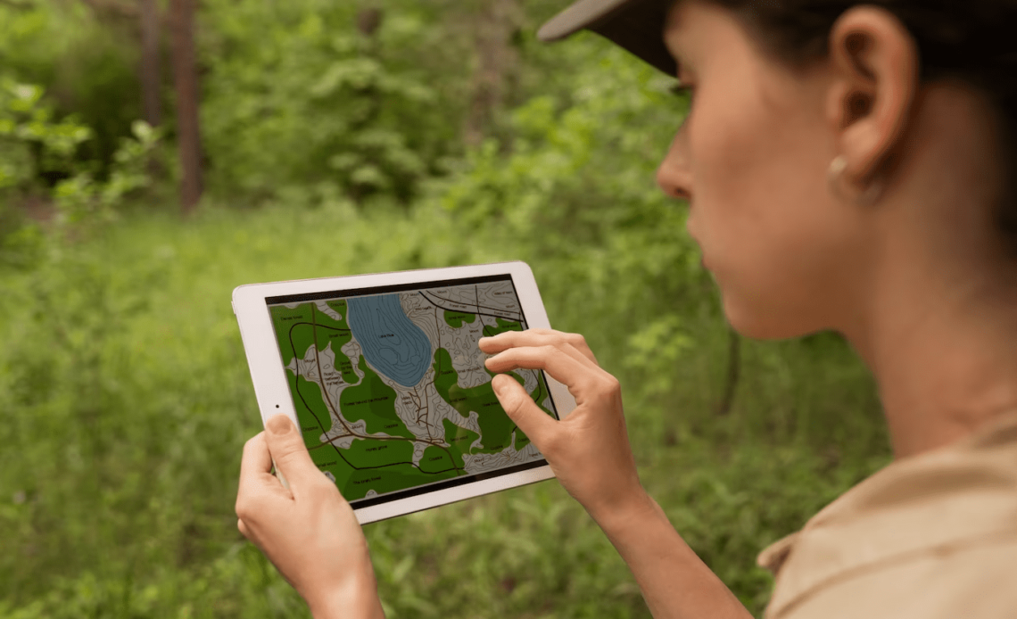 Top 15 Best Land Surveying Apps For Android Or IOS In 2024