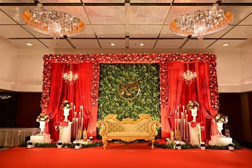 How to Host a Mehndi-Sangeet Ceremony in a Luxury Banquet Hall